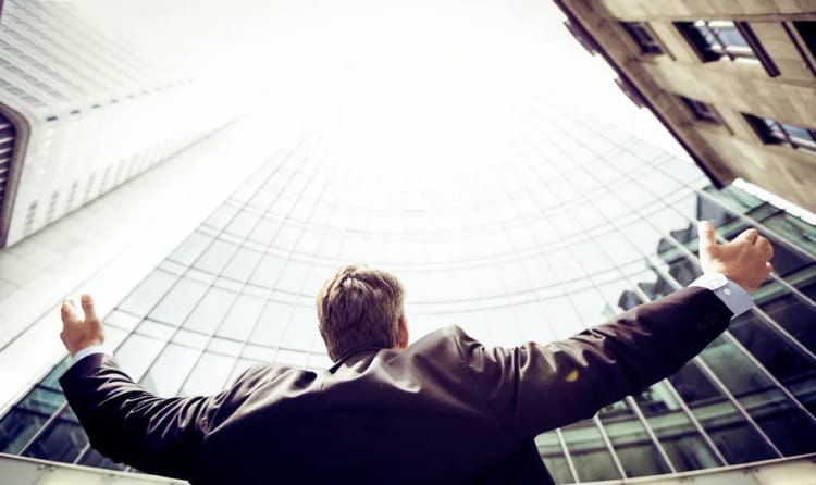 The Benefits of Investing in Early-Stage Startups through Equity Crowdfunding
