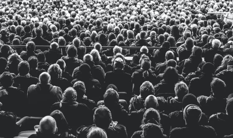 Why 20,000 Shareholders Is a Good Thing - StartEngine